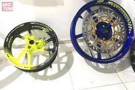 Jasa cat polos velg & body motor velg mulai dari 200k body motor 400k Cukup Satu Hari Bengkel Ini Bisa Cat Pelek Berbagai Motif Motorplus Online Com