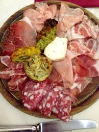 Antipasti sfiziosi… a base di carne. Antipasti Di Salumi E Formaggi Picture Of Trattoria Alle Due Torri Genoa Tripadvisor