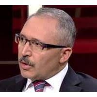 Yeni asya gazetesinde çalıştıktan sonra hbb tv'de haber müdürü olarak görev yaptı. Abdulkadir Selvi Kimdir Hayati Biyografisi Sozleri Ne Soyledi Nesoyledi Com