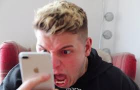 Facebook star Ben Phillips' addictive new WIRE app surges to top of App  Store charts