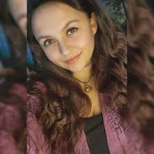 Heartbreak this morning as U.S. Figure Skating confirms members of their  skating community were aboard that American Airlines regional jet that  plummeted into the Potomac River after a collision with an Army