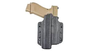 Desantis holster is an online store for inside the waistband holsters, pistol holsters, taurus, pistol, pancake holsters, holsters for springfield xd, walther, handgun, glock iwb, glock 22 and leather holsters for 1911. Desantis Holsters An Inside Look At The Holster Kings Of America Tactical Life Gun Magazine Gun News And Gun Reviews