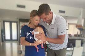 Die kleine olivia hat das licht der welt erblickt. Jxpa2wqckv6ffm