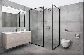douchewand met zwart frame dren uw badkamer nl badkamer douche wanden badkamer inspiratie