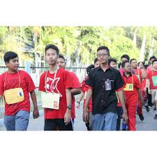 Dalam tahun pelajaran yang akan datang smpk petra kota kediri menggunakan kurikulum 2006 atau yang lebih populer disebut ktsp 2006 yaitu kurikulum tingkat satuan pendidikan. Smk Kristen Petra Na Twitteru Jalan Sehat Siswa Tei Los2015 Travohs Http T Co Ahxvwqclso