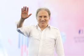 Michel Drucker et "Vivement Dimanche" reportés, France Télévisions bouscule sa programmation ce 18 octobre — Actu.fr