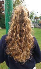 Dove Nutritive Solutions Moisturizing Conditioner For Normal To Dry Hair Daily Moisture 12 Fl Oz Hair Styles Curly Hair Styles Curly Hair Styles Naturally