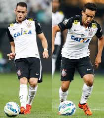 Make social videos in an instant: Craque Do Brasileirao 2015 Jadson Ou Renato Augusto Bola Na Lata