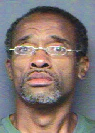 Man accused of stalking women at Oak Ridge businesses