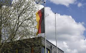 «wie kann es sein, dass jedes mal, wenn die palästinenser zur un. Ymbonaaf Hzzum