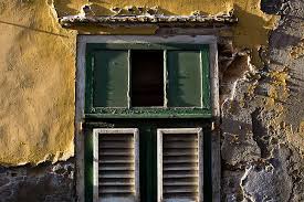 Anda sebagai pengguna bisa melihat berbagai cerita, ide, gambar, foto tentang desain rumah yang hadir dari pengguna lainnya. Hd Wallpaper Destroyed Facade House Old Plaster Window Wooden Built Structure Wallpaper Flare