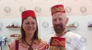 Elena couzens is the wife of a cop accused of murdering tragic executing officer sarah everard. Met Officer Waynes Couzens Still Being Quizzed Over The Murder And Kidnap Of Sarah Everard Globalnet Pictures