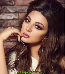 ميريام من عائلة فنية فوالدها يعمل في تصميم المجوهرات و والدتها مصممة أزياء تدعى سهام. Ù…ÙŠØ±ÙŠØ§Ù… ÙØ§Ø±Ø³ Ø¯ÙŠØ§Ù†ØªÙ‡Ø§ Ø¬Ù†Ø³ÙŠØªÙ‡Ø§ Ø¹Ù…Ø±Ù‡Ø§ Ø²ÙˆØ¬Ù‡Ø§ Ù…Ø¹Ù„ÙˆÙ…Ø§Øª Ø¹Ù†Ù‡Ø§ ÙˆØµÙˆØ±