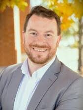 Seth Hankins's Instagram, Twitter & Facebook