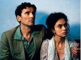 Perché la poesia non è di chi la scrive, ma di chi gli serve. Il Postino In Tv Le Differenze Con Il Romanzo Di Skarmeta Il Doppiaggio Di Robert De Niro E Gli Altri 7 Segreti Del Film Corriere It