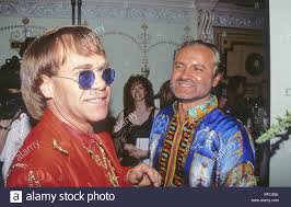 In the second episode of the assassination of gianni versace: Gianni Versace With Elton John At Versace S Party C Granataimages Stock Photo Alamy