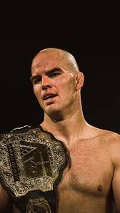 Aaron Toy stepped into the cage to defend his Ascension Fight Series  Middleweight Title against contender, Jason Scarmozzino., Both fighters  were undefeated in their amateur careers, so one would walk ...