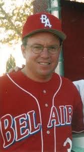 Albert Montes's Instagram, Twitter & Facebook