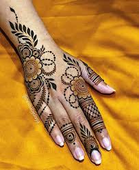 Stunning Trending Back Hand Mehendi Designs For Brides In 2020 Latest Mehndi Designs Mehndi Designs Mehndi Designs For Hands
