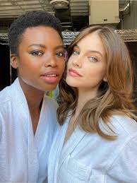 10 Tricks Makeup Artists Use For Almond Shaped-Eyes