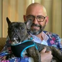 Adam Outen's Instagram, Twitter & Facebook