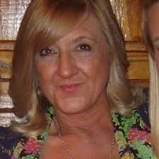 Suzanne Seals's Instagram, Twitter & Facebook