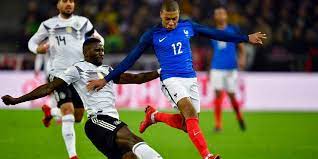 Le principe de la ligue des nations, nouvelle compétition qui va concerner les sélections européennes et remplacer la plupart de leurs amicaux, a été adopté à l'unanimité règlement c'est une décision très importante pour le futur des équipes nationales, a commenté michel platini, président de l'uefa. Avant Allemagne France La Ligue Des Nations C Est Quoi