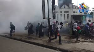 Jun 28, 2021 · drc soldiers take part in a foot patrol in the village of manzalaho near beni. Kenya S Coronavirus Curfew Begins With Wave Of Police Crackdowns The Washington Post