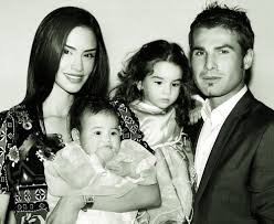 Adrian mutu is an actor, known for acrobat (2014), команда мечты (1997) and tele+ lega calcio (1998). Romanian Footballer Adrian Mutu Celebrities Couple Photos Romania