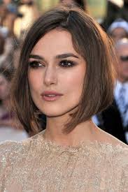 بالصور كيف تحصلين على قصة شعر قصيرة جذابة سوبرماما Thick Hair Styles Short Hairstyles For Thick Hair Short Hair Styles