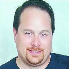 Andrew Pero's Instagram, Twitter & Facebook