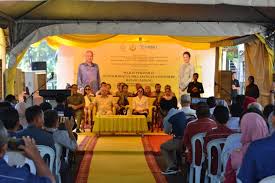 Batang serai selain di jadikan bumbu dapur tenyata banyak sekali manfaat dan khasiatnya. Sultan Nazrin Shah Rasmi Sistem Air Terawat Kg Orang Asli Batang Padang Alhijrah Online