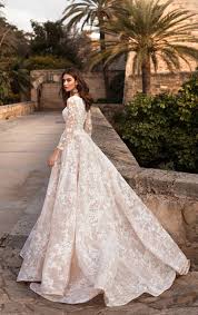 Best Alternative Wedding Dresses To Swoon Over Stunning Wedding Dresses With Amazing Details La Wedding Dresses Wedding Dress Long Sleeve Winter Wedding Dress