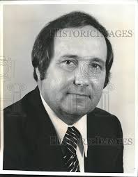 1974 Press Photo Oil Tool Marketing Specialist Jay Bond of Fishing Tools  Company