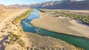 Перевод слова river, американское и британское произношение, транскрипция, словосочетания, однокоренные слова, примеры использования. Fischfluss Wikipedia
