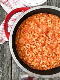 Packeged shredded cheese have add preservatives to keep them from sticking together and to keep them fresher. Creamy Tomato Macaroni Cheese A Pretty Life In The Suburbs