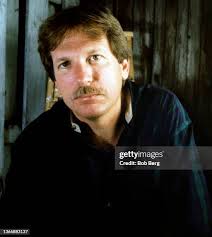 4,161 Investigative Journalism Photos & High Res Pictures