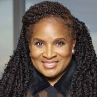 Roslyn Daniel's Instagram, Twitter & Facebook