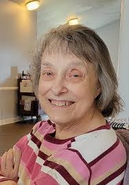 Brenda Batchelor's Instagram, Twitter & Facebook