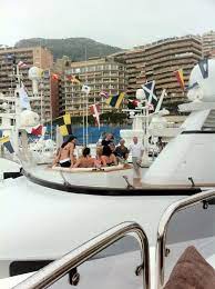 Why have there been no retired f1 drivers on strictly come dancing? David Coulthard On Twitter Hot Tub Getting Busier Http T Co Mrvioyep