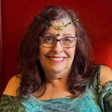 Samira Schwartz's Instagram, Twitter & Facebook