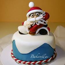 Salt 2 cup dried fruit 4 large eggs juice of 1 lemon 1 tea spoon baking powder 1 bottle bourbon method 1. Funny Christmas Cakes Ideas Wallpapers Ki Duniya Cool Funny Pictures And Images Send Delicious Christmas Cakes To Your Friends And Relatives On This Holiday Anton Hubbell