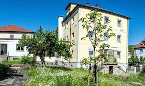 Spahn millionen villa gekauft spahn kauft millionen villa in berlin hausfinanzierung: Villa Spahn Zimmer Ferienwohnungen In Familienbesitz Seit 1879