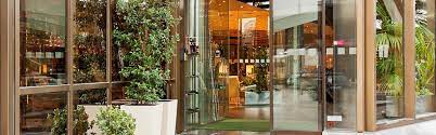 Other hotel amenities include gift shop/newsstand. Alfama District Hotel Holiday Inn Lissabon Continental