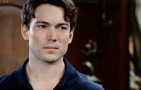 GH Spoilers: Michael Plays Hero When Sasha Goes into Labor On The Stand