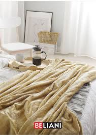 Decke Selfgelb 200 X 220 Cm Saitler In 2020 Decke Kuscheldecke Bommel Machen