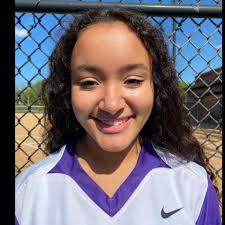 Liliana Webster's Instagram, Twitter & Facebook