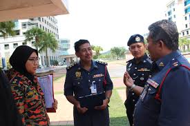 Jabatan perkhidmatan awam (tulisan jawi: Portal Rasmi Jabatan Bomba Dan Penyelamat Malaysia View Photo In Album 180411 Latihan Kebakaran Di Kompleks C Jabatan Perkhidmatan Awam Jpa