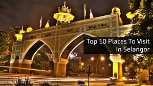 Shah alam is one of the well developed cities in malaysia that has well defined infrastructure services, medical centers, universities, schools, recreation facilities and a major tourist hub in selangor. Top 10 Places To Visit In Selangor C Letsgoholiday My