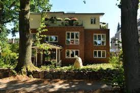 Dein marktplatz für wohnungen, häuser und immobilien. 3 Zimmer Wohnung Zu Vermieten 22359 Hamburg Volksdorf Rogenweg 11 Mapio Net